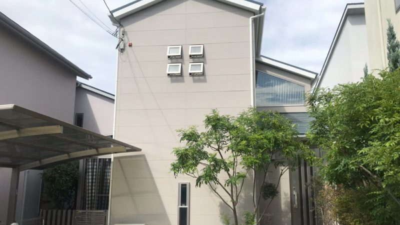 外壁・屋根塗装施工事例（京都府城陽市 I様邸）